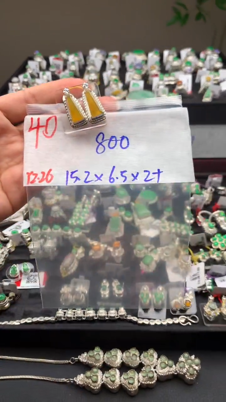 【闪购商品】定制翡翠未镶嵌毛货需精细抛光拍一发一