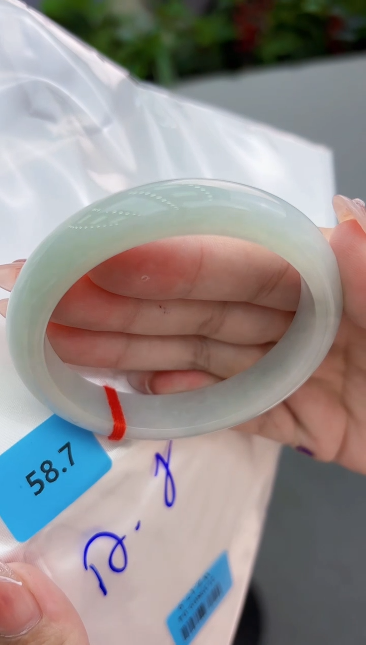 【闪购商品】翡翠手镯未镶嵌翡翠手镯