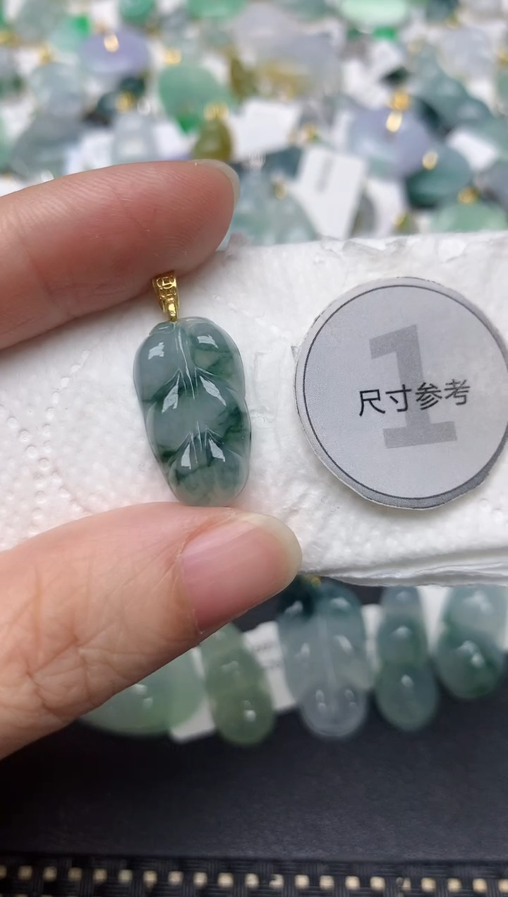 颈饰未镶嵌翡翠天然缅甸A货翡翠