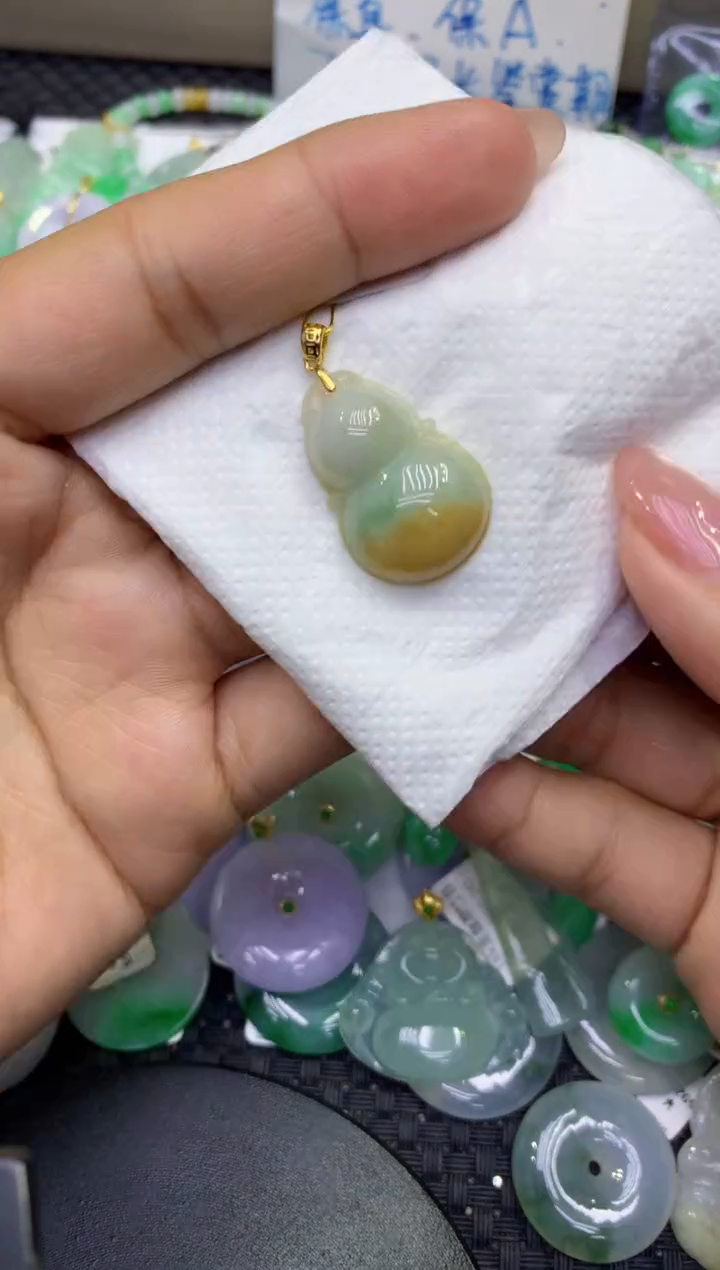 颈饰未镶嵌翡翠天然缅甸A货翡翠