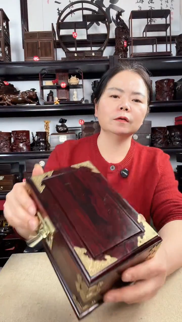 木老李红木工艺品381瑕疵