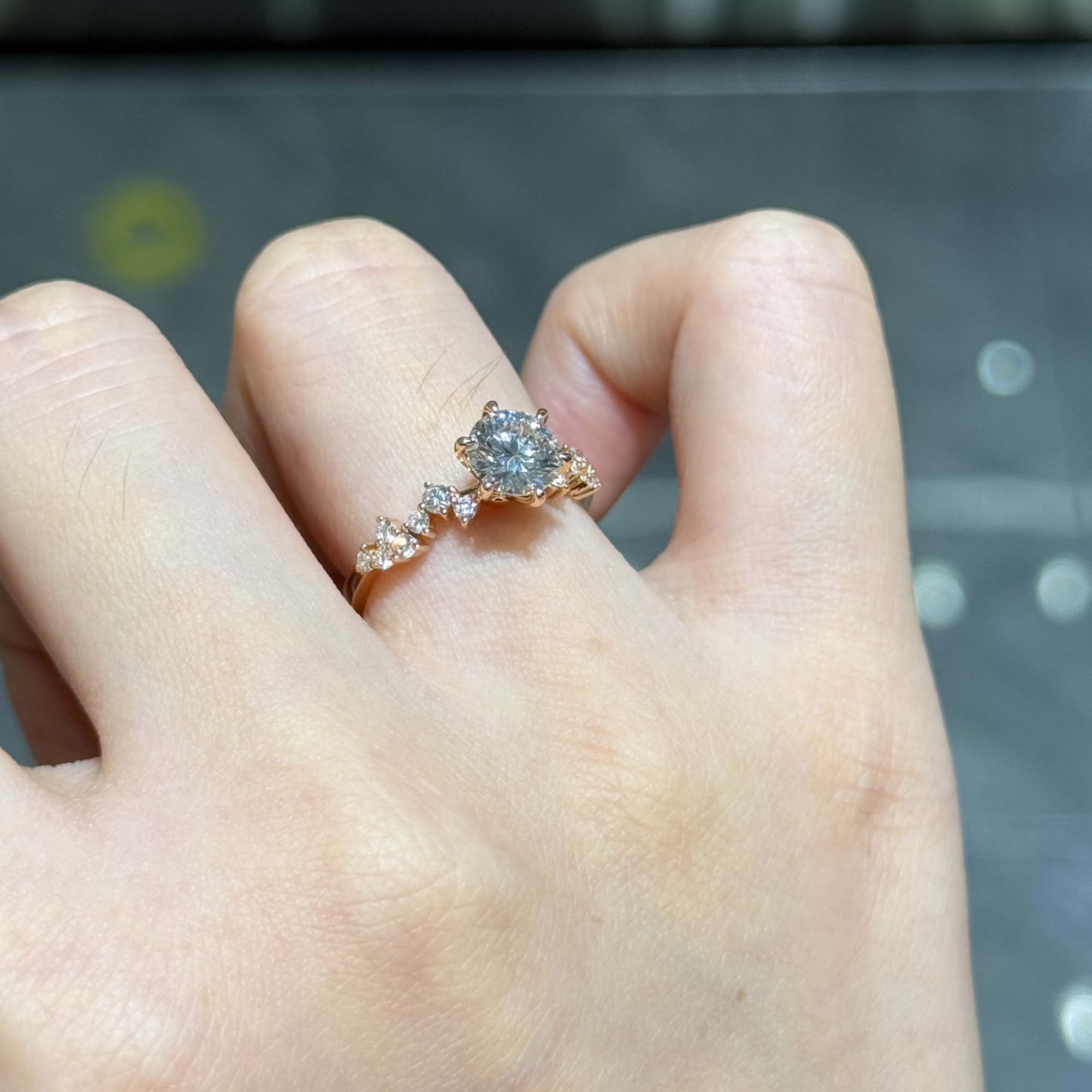 实验室培育钻石18k金培育钻石玫瑰金梵高星月钻戒百搭时尚戒指