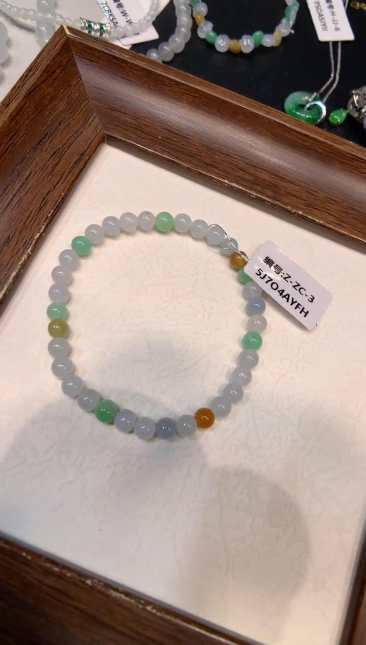 未镶嵌手串翡翠手串
