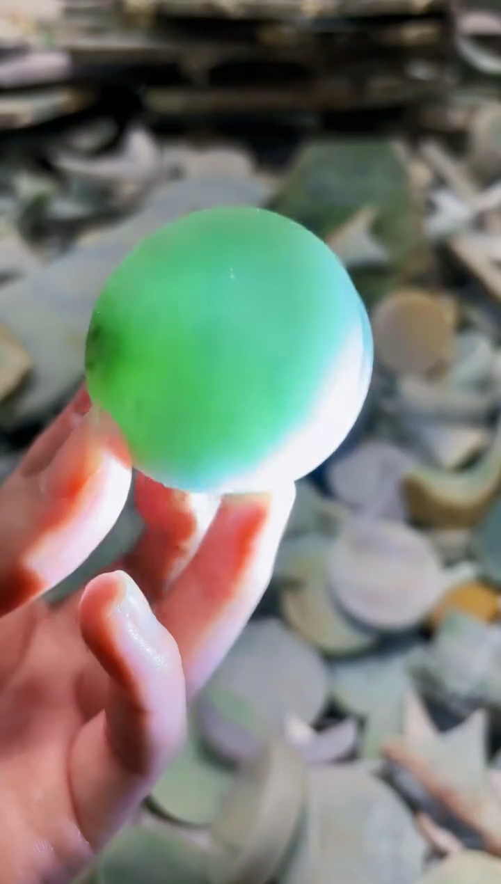 【闪购商品】翡翠颈饰未镶嵌A货白文2053