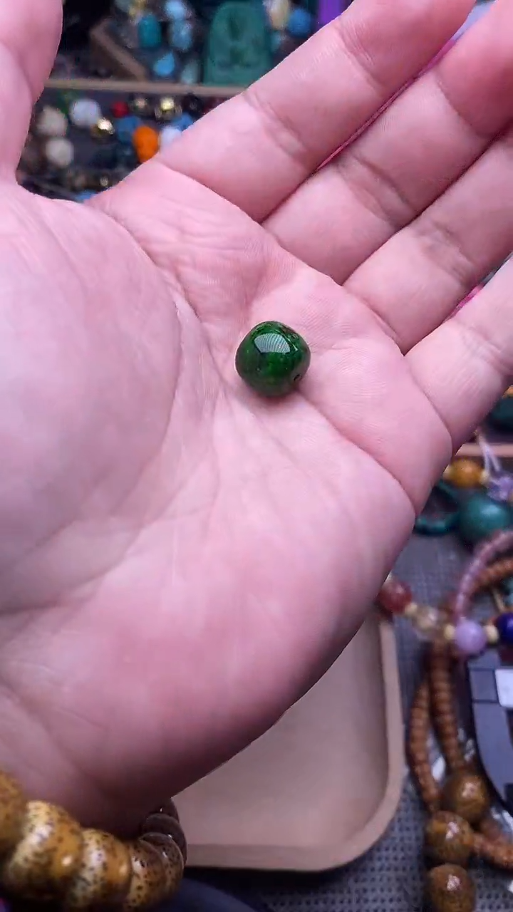 手工艺品琉璃绿老型卡12mm 单个发