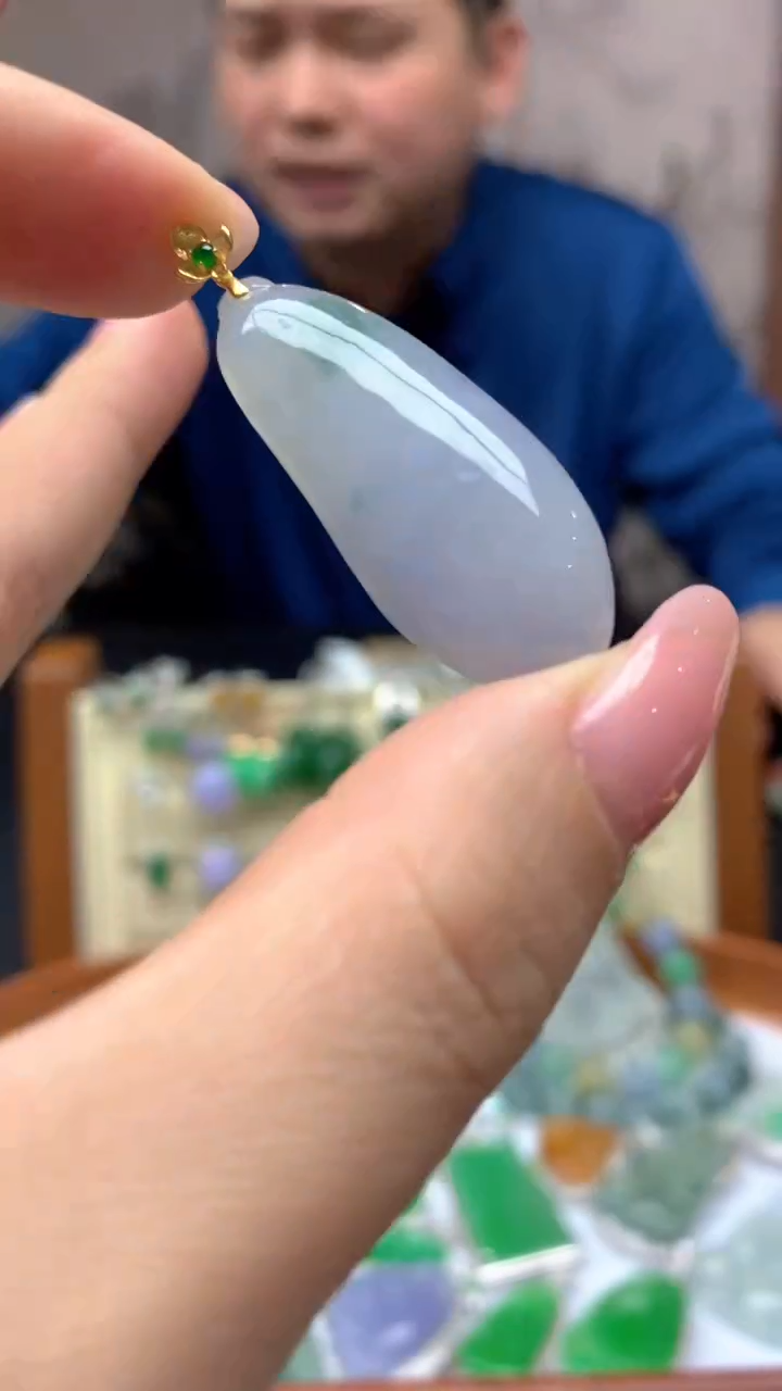 【闪购商品】翡翠颈饰18K金镶嵌145-天然翡翠