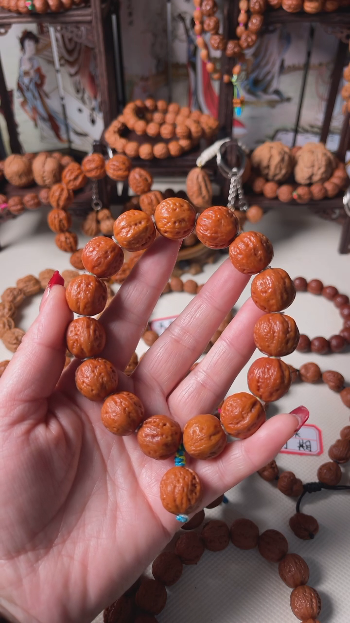 【闪购商品】文玩核桃手串小核桃