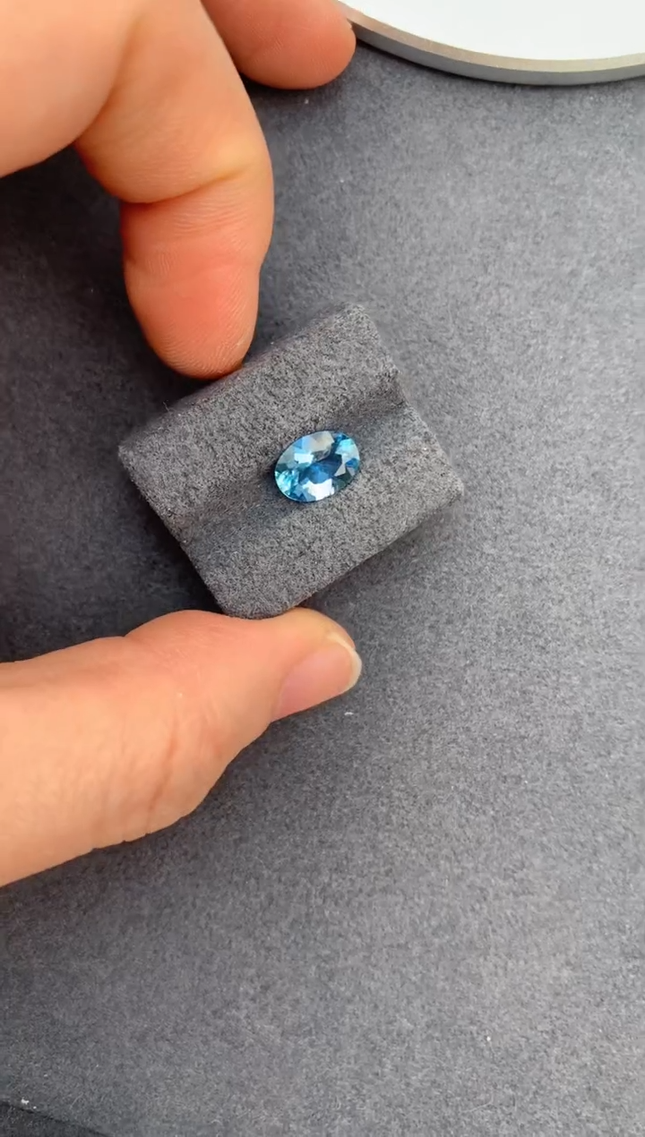 【闪购商品】海蓝宝石裸石未镶嵌1.3ct海蓝宝