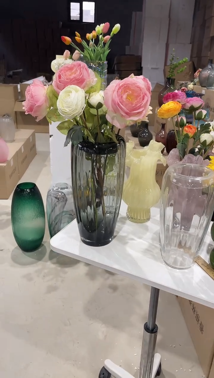 【闪购商品】无铅玻璃烟灰色内缩口