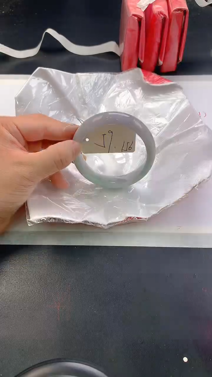 未镶嵌手镯翡翠156