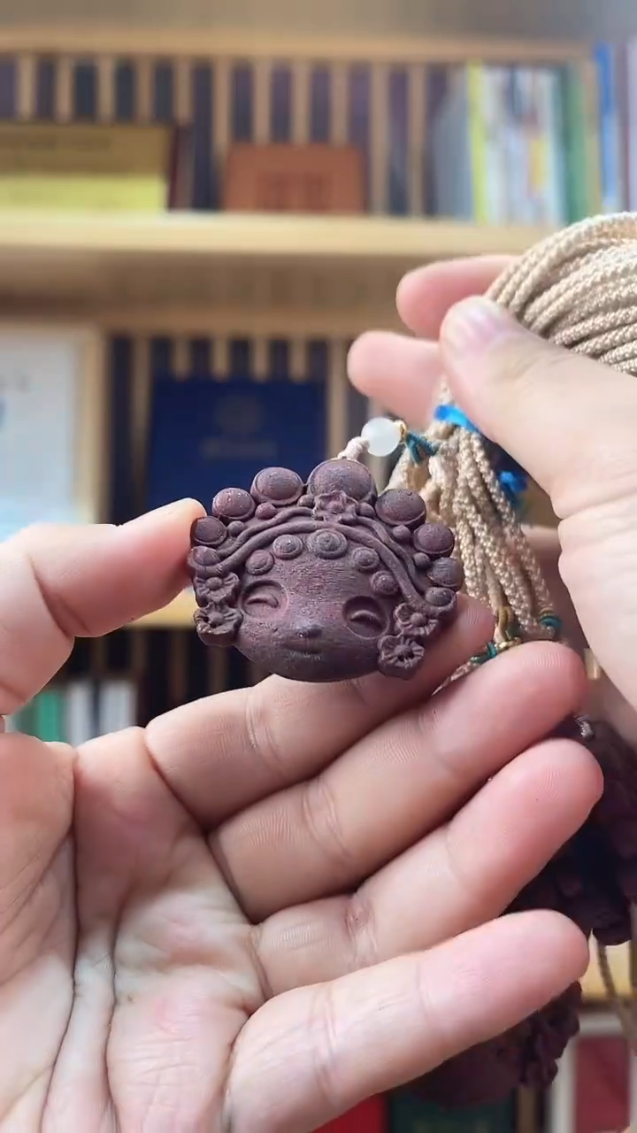 珠串红麝+息肌丸香方花旦香牌