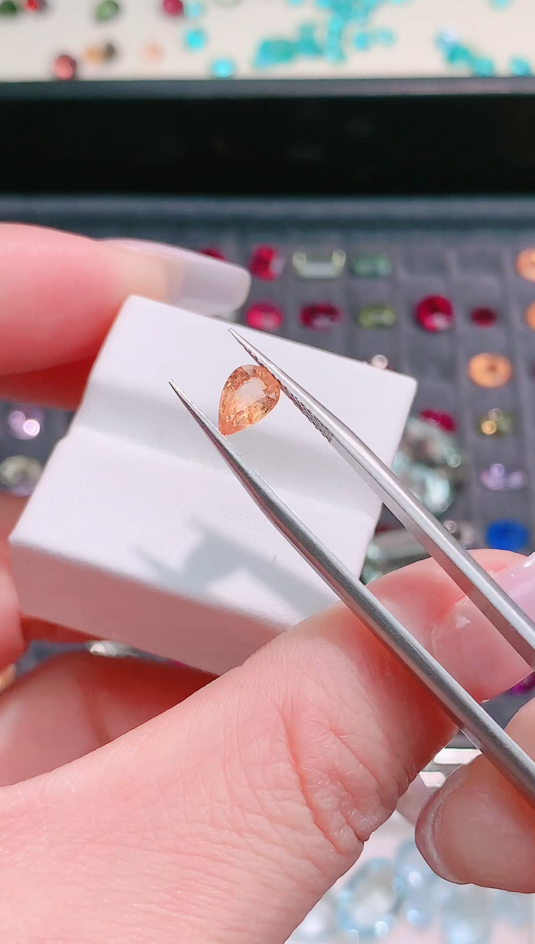 未镶嵌珠宝半成品石榴石1.08ct