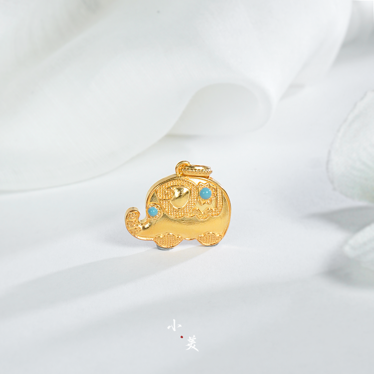  18K金可爱敦敦象吊坠 G80375