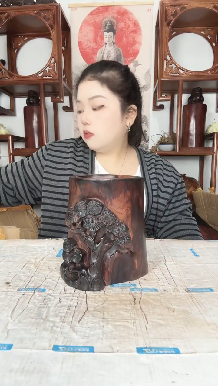非洲紫檀（红花梨）江***家60