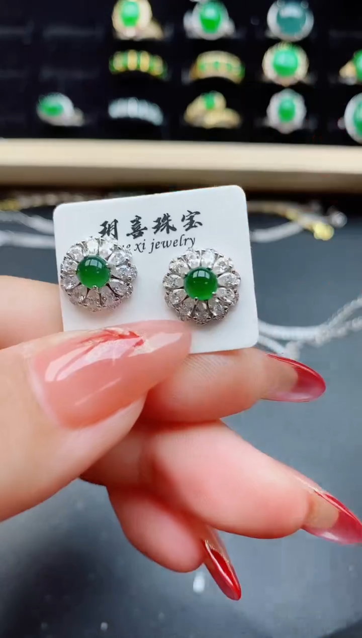 【闪购商品】翡翠耳饰银S925镶嵌585050