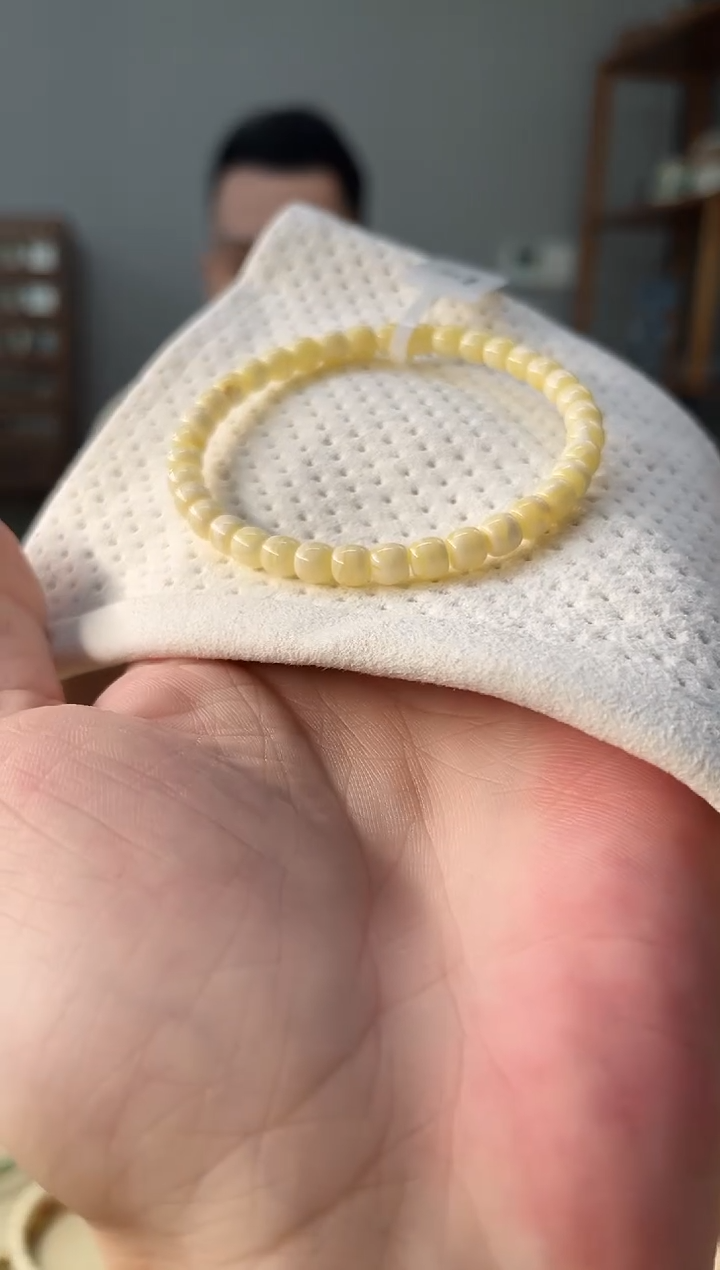 裸石琥珀未镶嵌哆*子琥珀蜜蜡f004