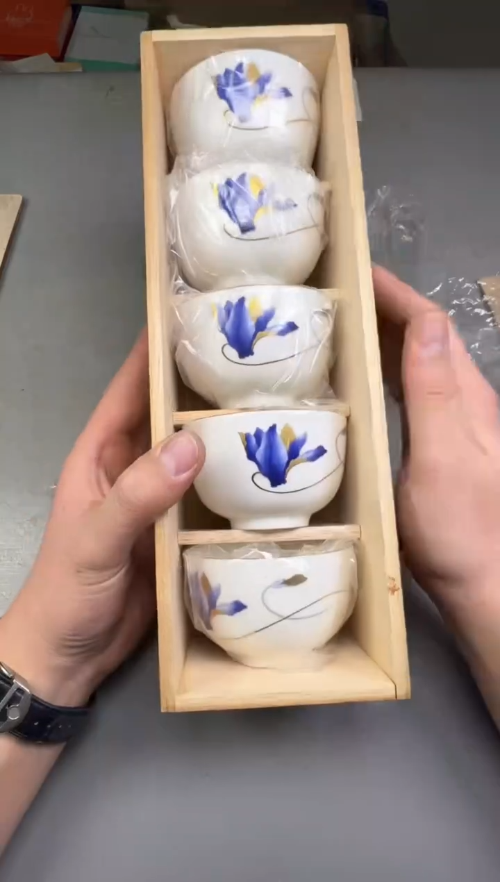 瓷片好****安476碰瓷社中古瓷器 拒绝假货 感谢您的支持~