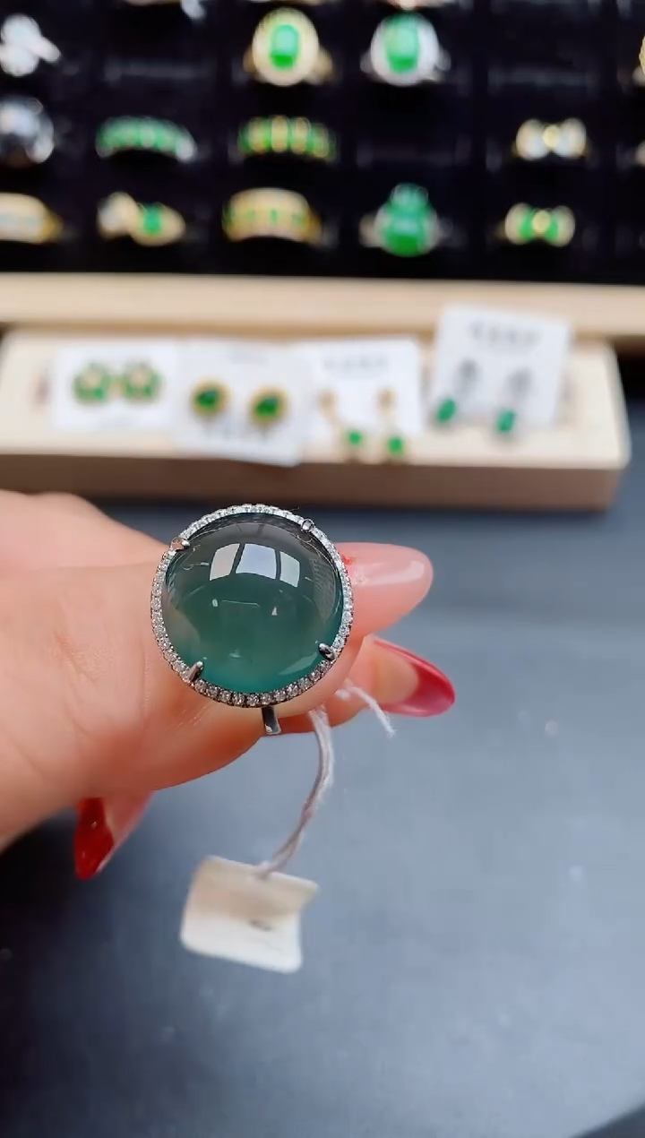 【闪购商品】翡翠戒指银S925镶嵌12121
