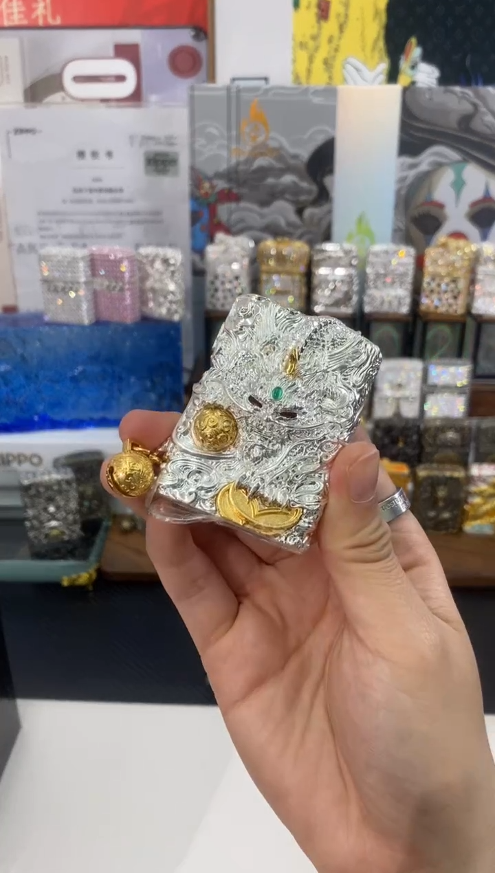 铜ZIPPO银玉貔貅