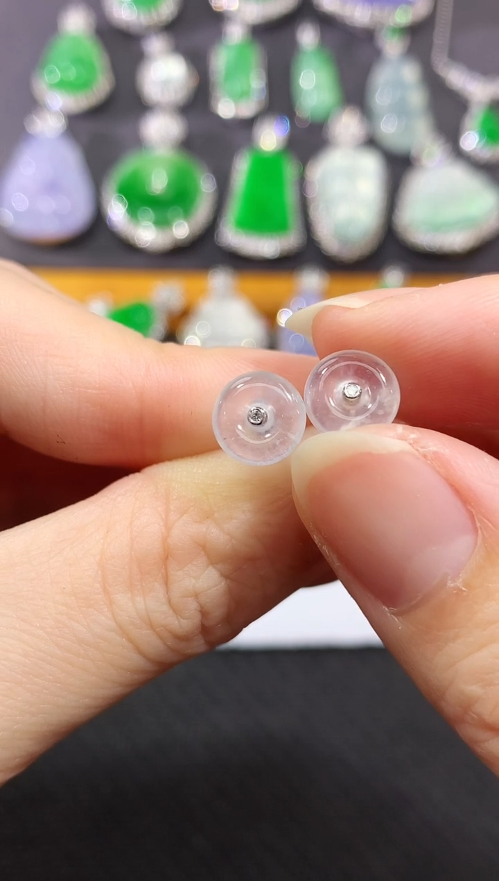 18K金镶嵌翡翠耳饰17|2800