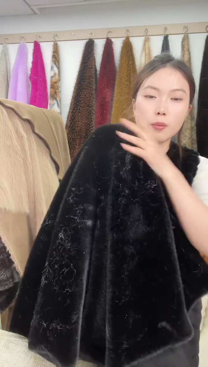 狐狸毛B17尺寸1.9*2