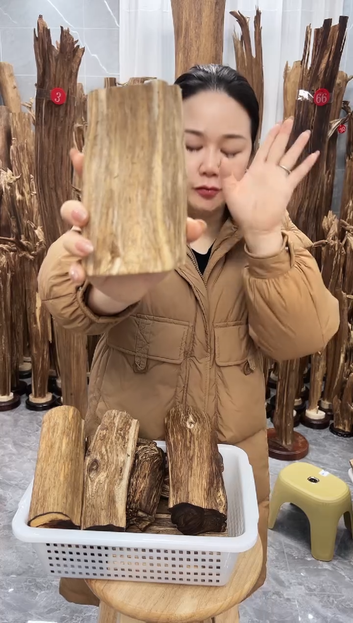 【闪购商品】沉香摆件沉香原料摆件