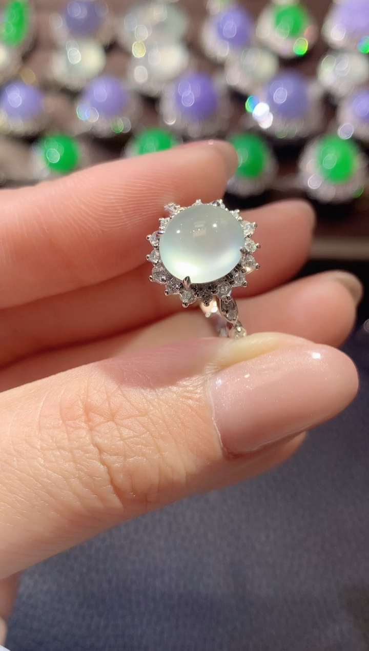 【闪购商品】翡翠戒指18K金镶嵌A47翡翠