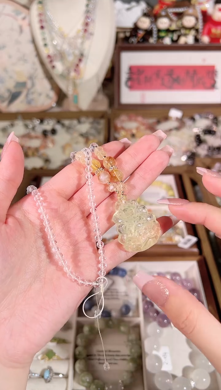 【闪购商品】水晶手链未镶嵌天然水晶 多样性发货发其一 颜色微差