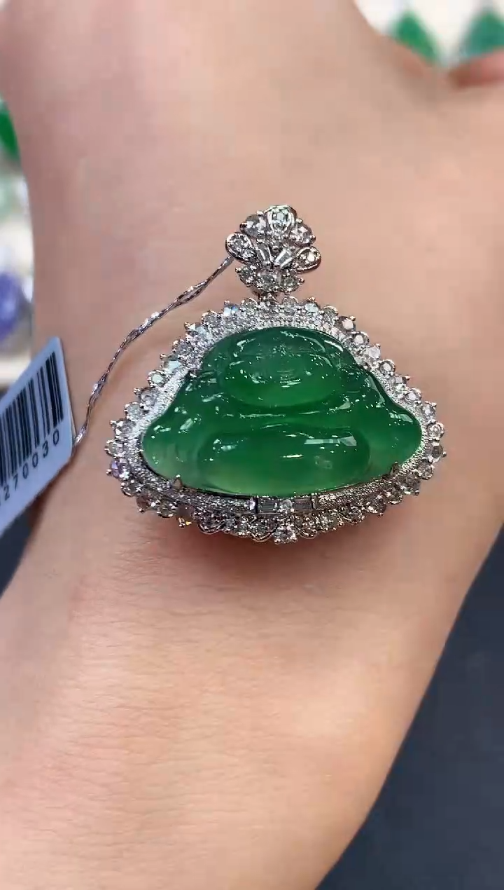 【闪购商品】翡翠吊坠(不含链)18K金镶嵌D33