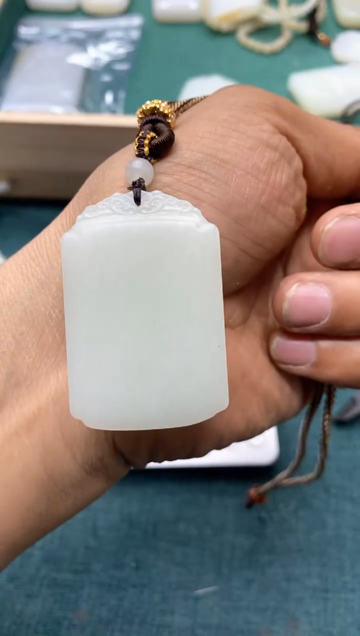 【闪购商品】和田玉挂件未镶嵌精品挂件