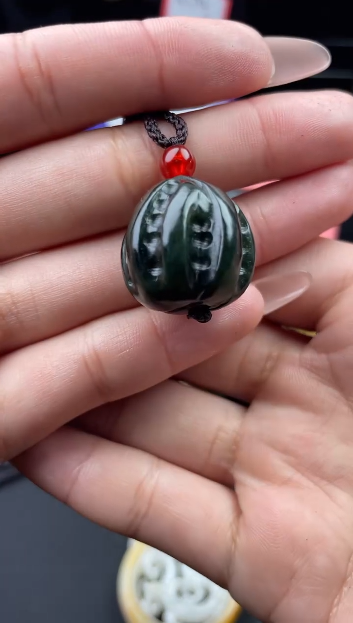 【闪购商品】和田玉吊坠未镶嵌1