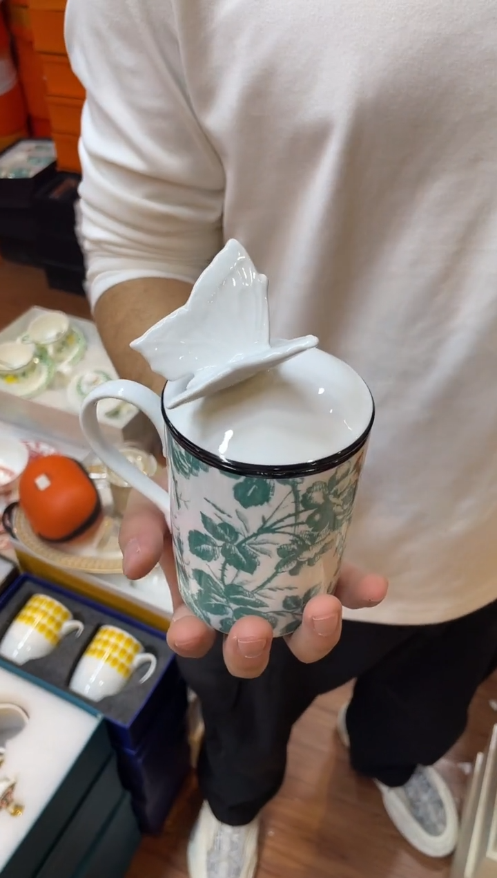 杯鸿辉家品牌瓷器，京东包邮！