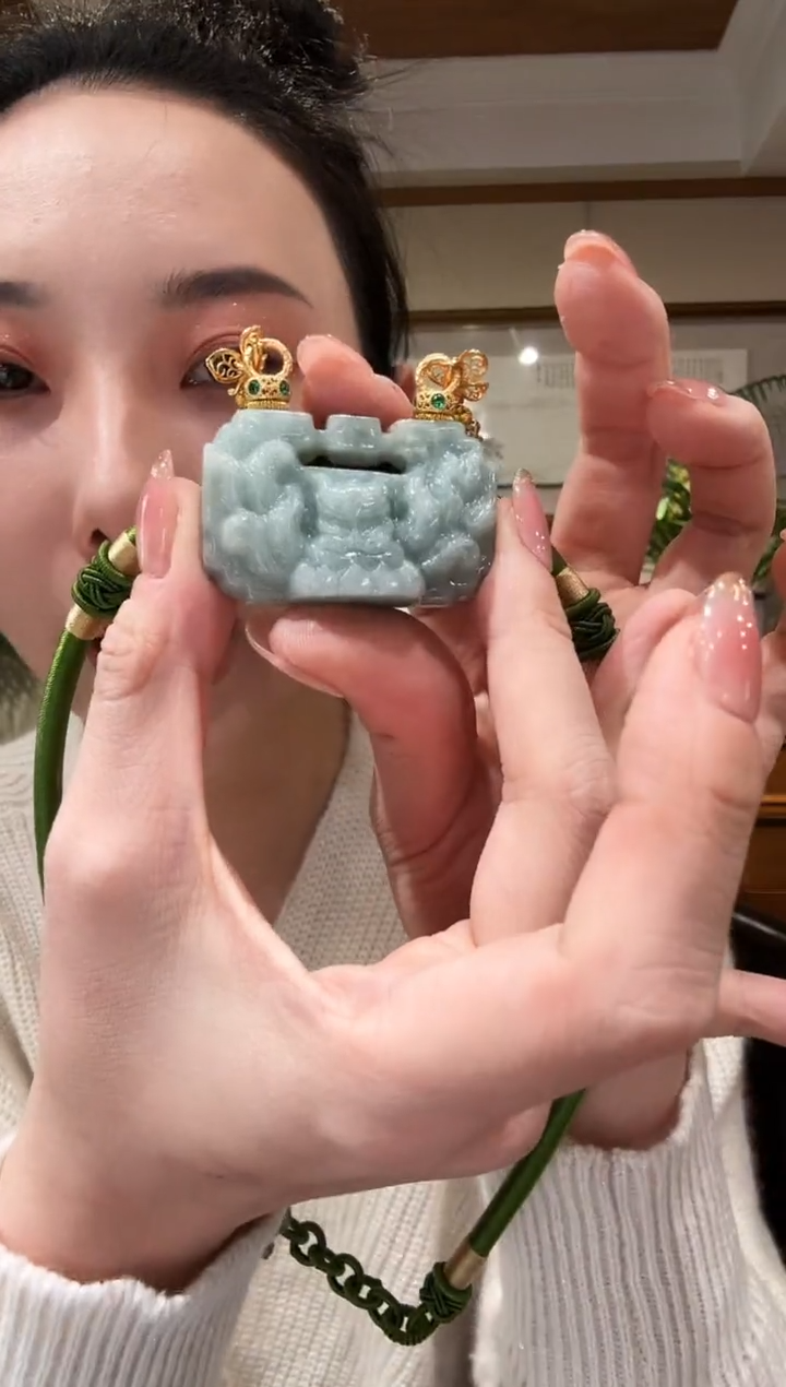 【闪购商品】翡翠颈饰未镶嵌国风