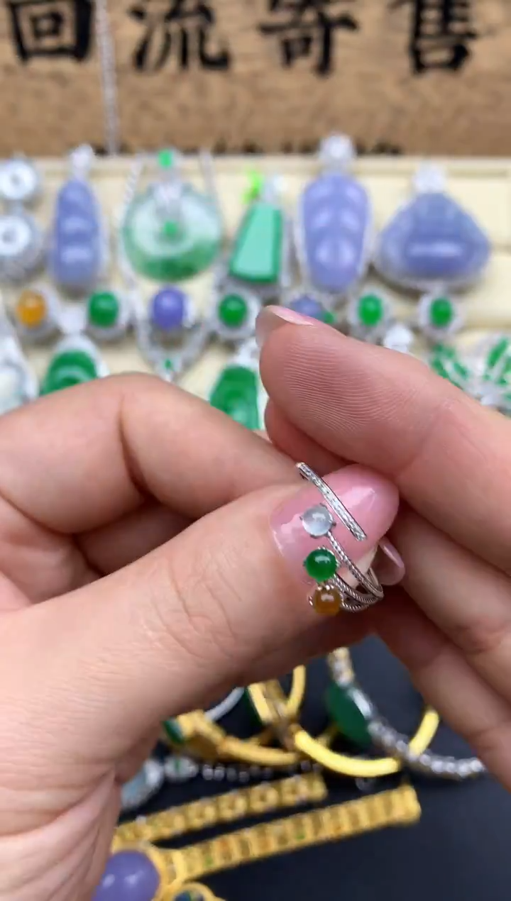 【闪购商品】翡翠戒指18K金镶嵌243--中国好珍宝