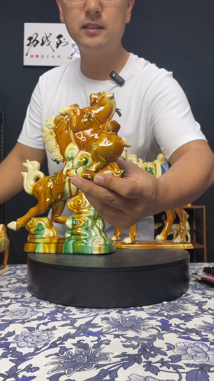 陶瓷小小飞黄腾达/马上有钱H12cm黄色