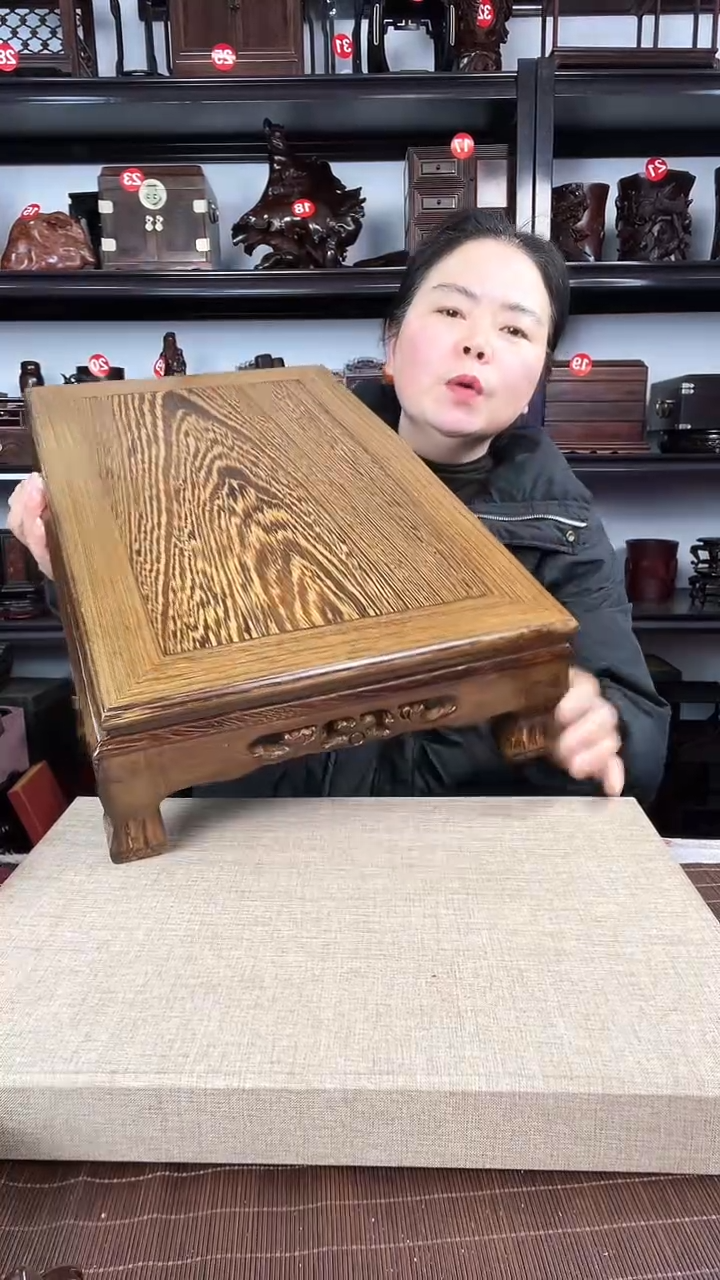 【闪购商品】木0011老李红木工艺品