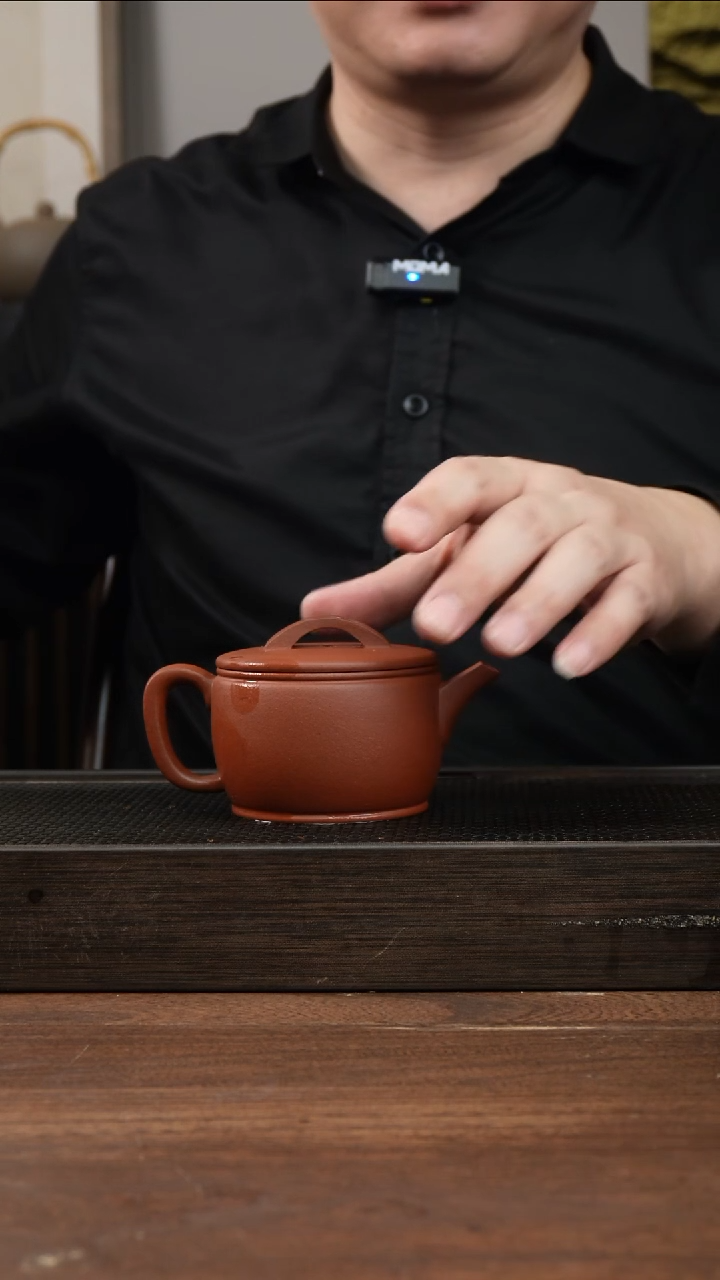 茶杯紫砂红清水大汉瓦      马蹄口230CC 