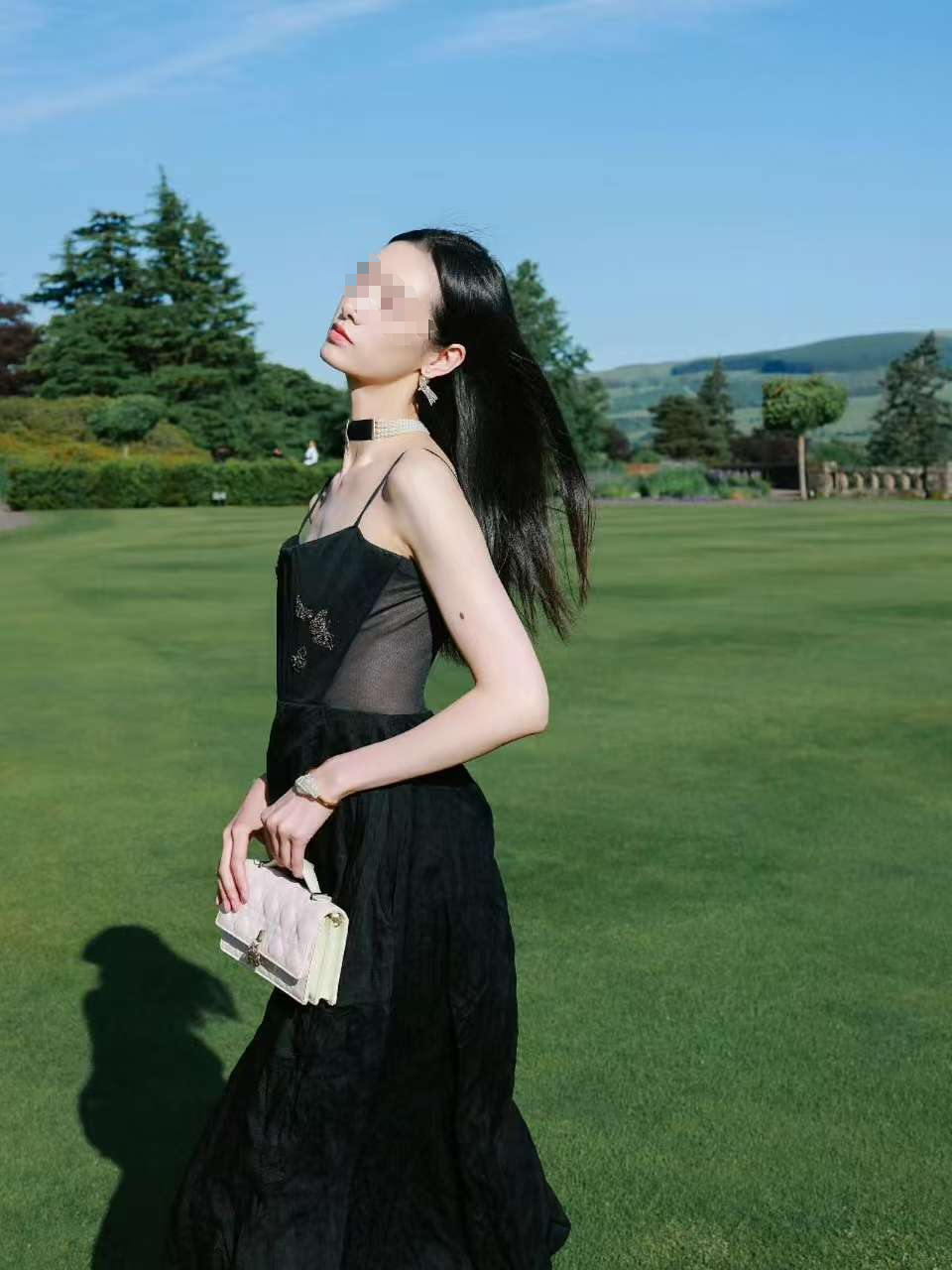 （雪琴）2号陈安q直播间折扣女装号（拍下请备注号码）