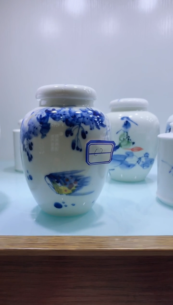 【闪购商品】C2青花手绘小号茶叶罐