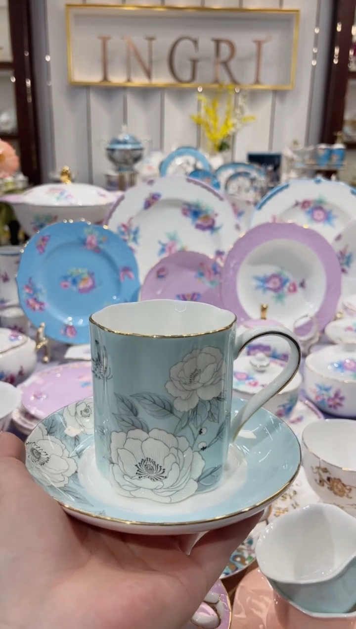 36%以上骨粉骨瓷杯碟 