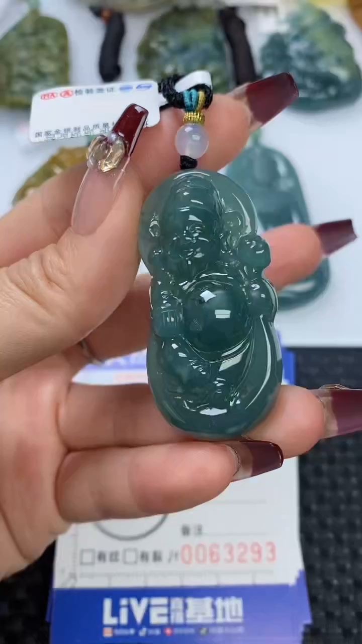 【闪购商品】翡翠颈饰未镶嵌111111111111111