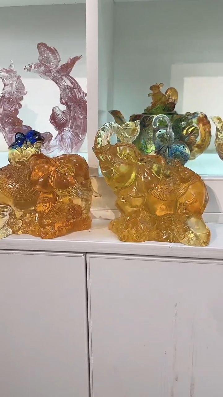 手工艺品琉璃大象一对