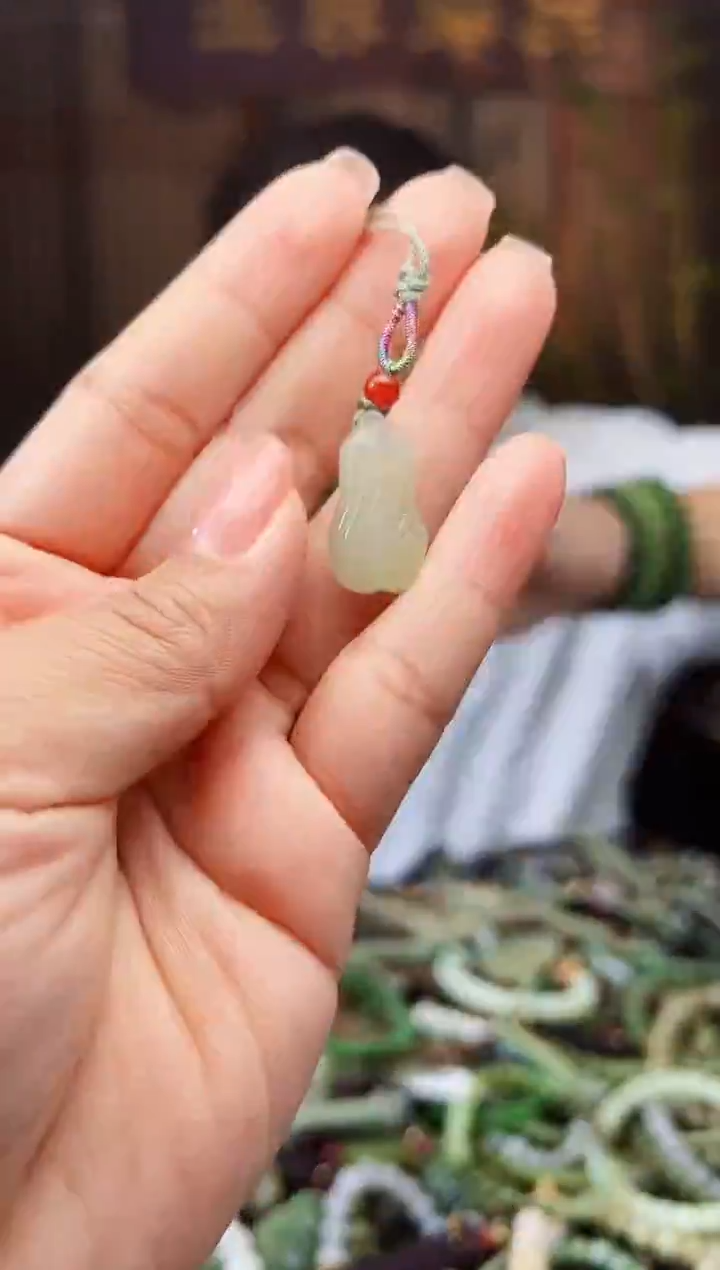 颈饰未镶嵌和田玉多样性发货拍一发一