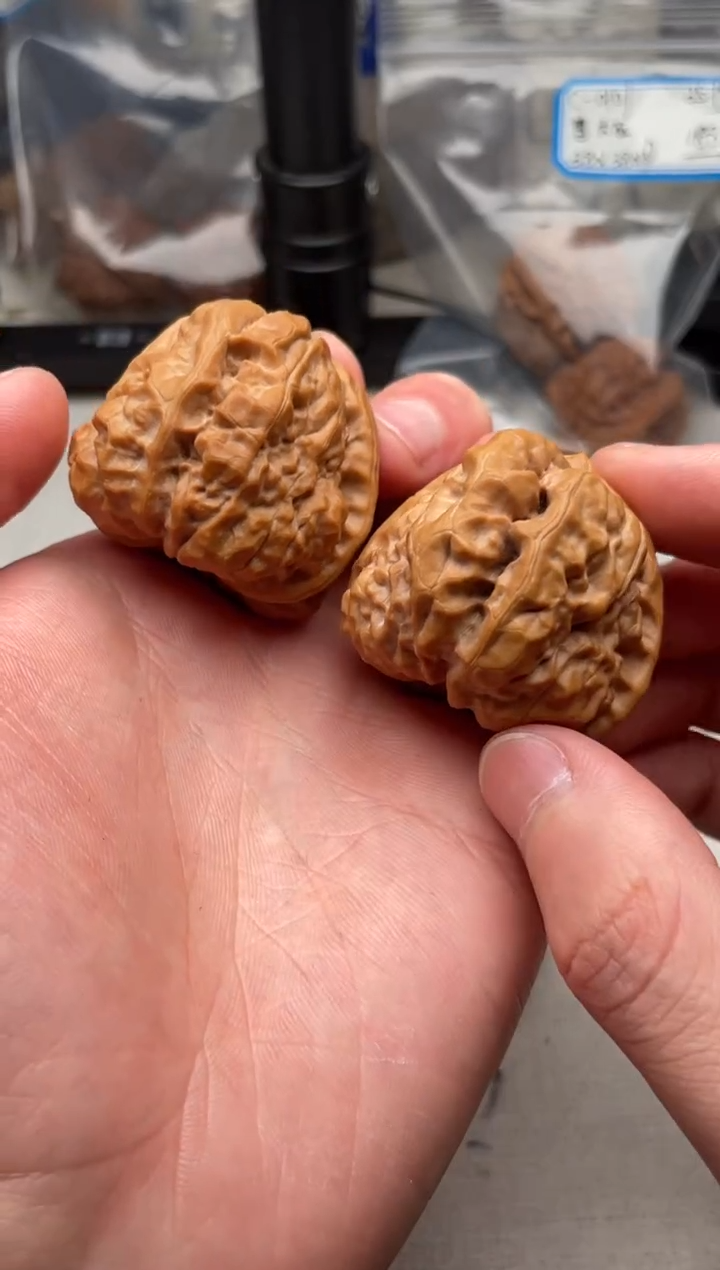 吊坠文玩核桃对****酚蛤蟆