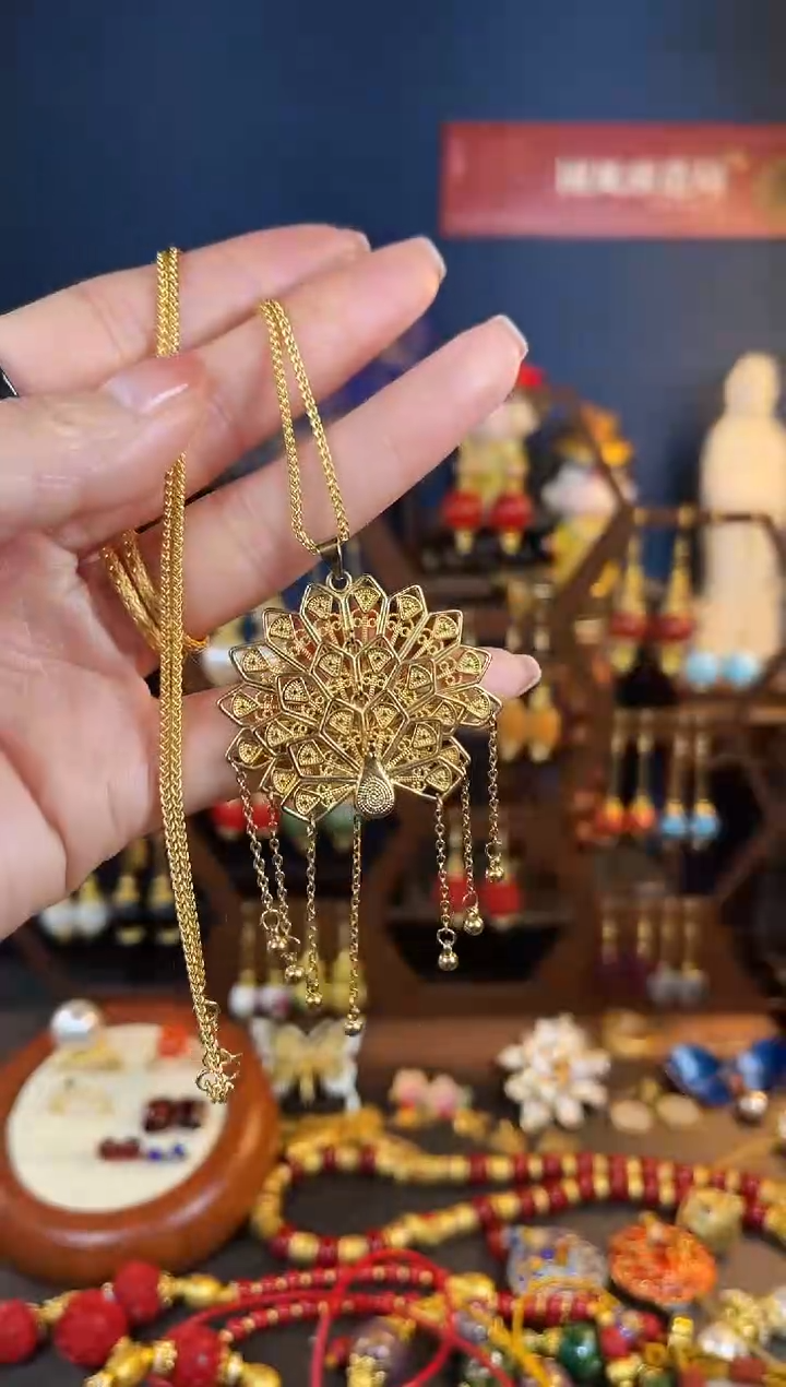 【闪购商品】7号珐琅小孔雀吊坠