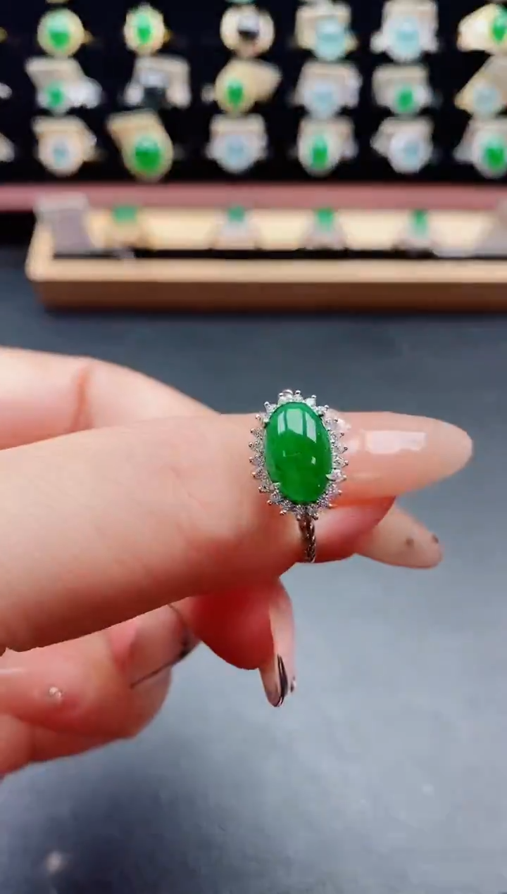 银S925镶嵌戒指翡翠1