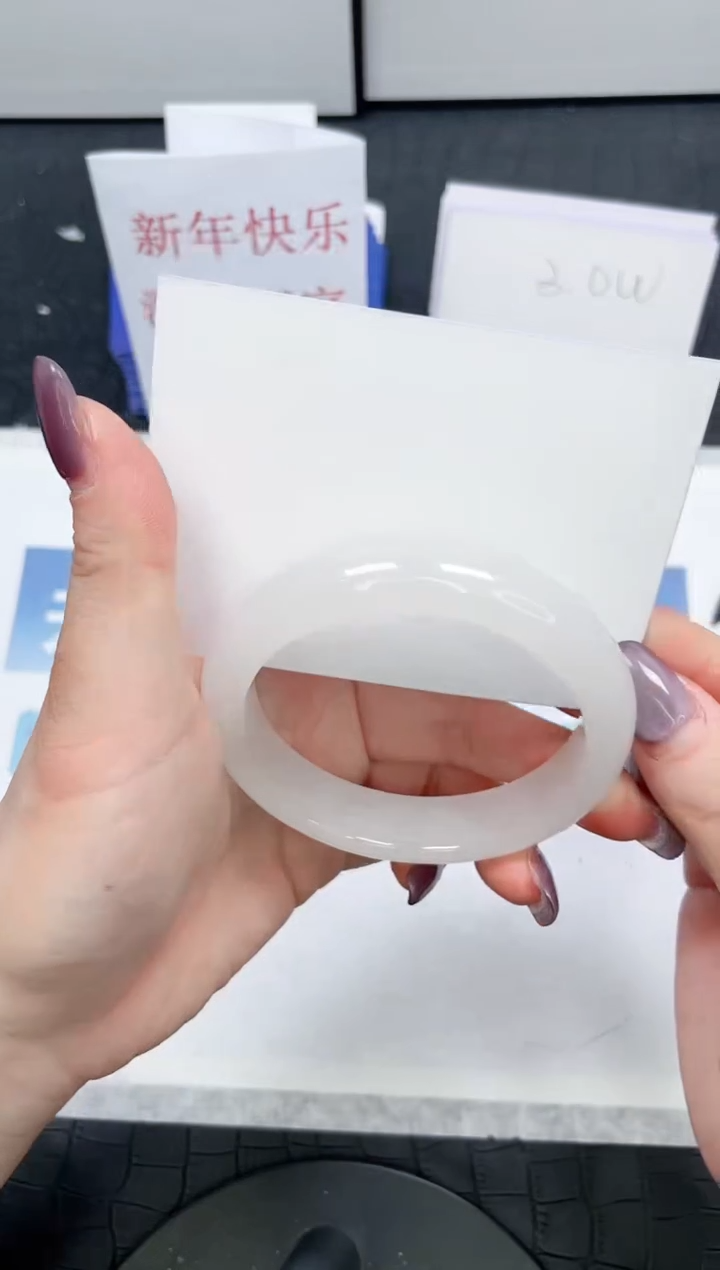 【闪购商品】石英质玉手镯未镶嵌224-58