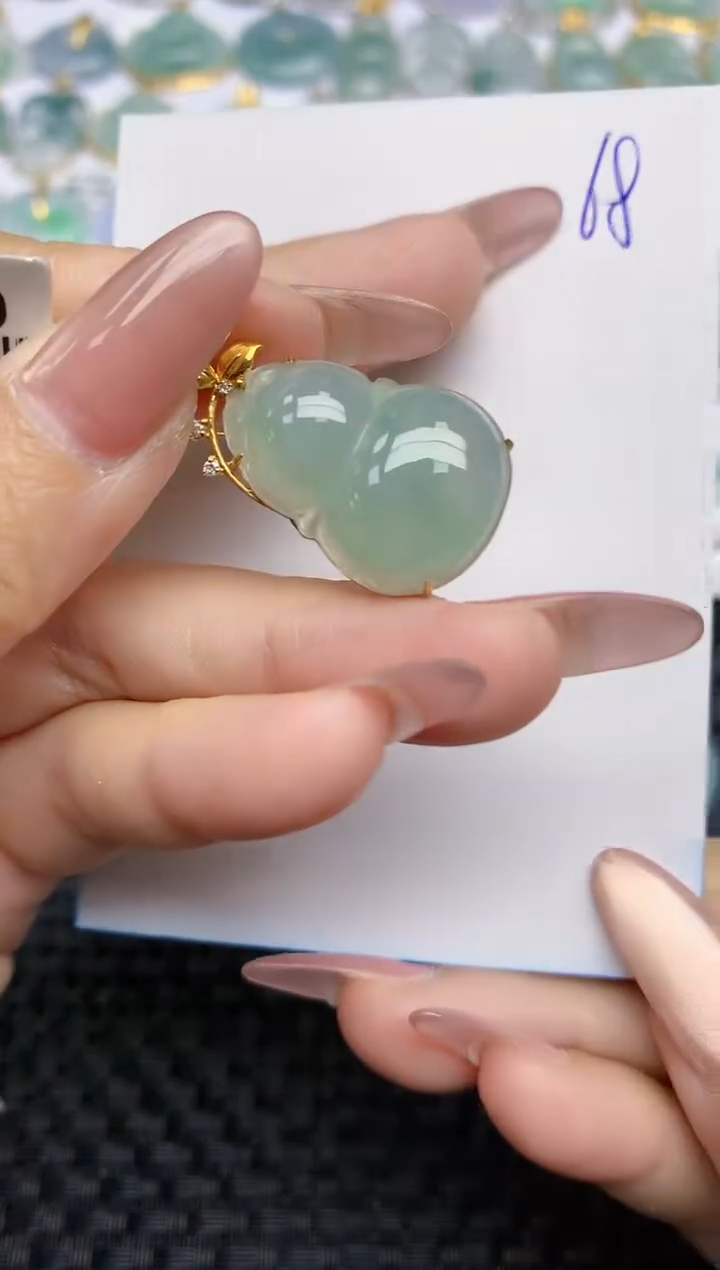 【闪购商品】翡翠颈饰18K金镶嵌天然A货翡翠 68