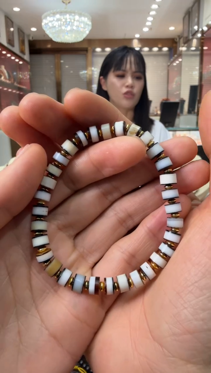 未镶嵌玛瑙/玉髓珠宝奇石剁珠手串