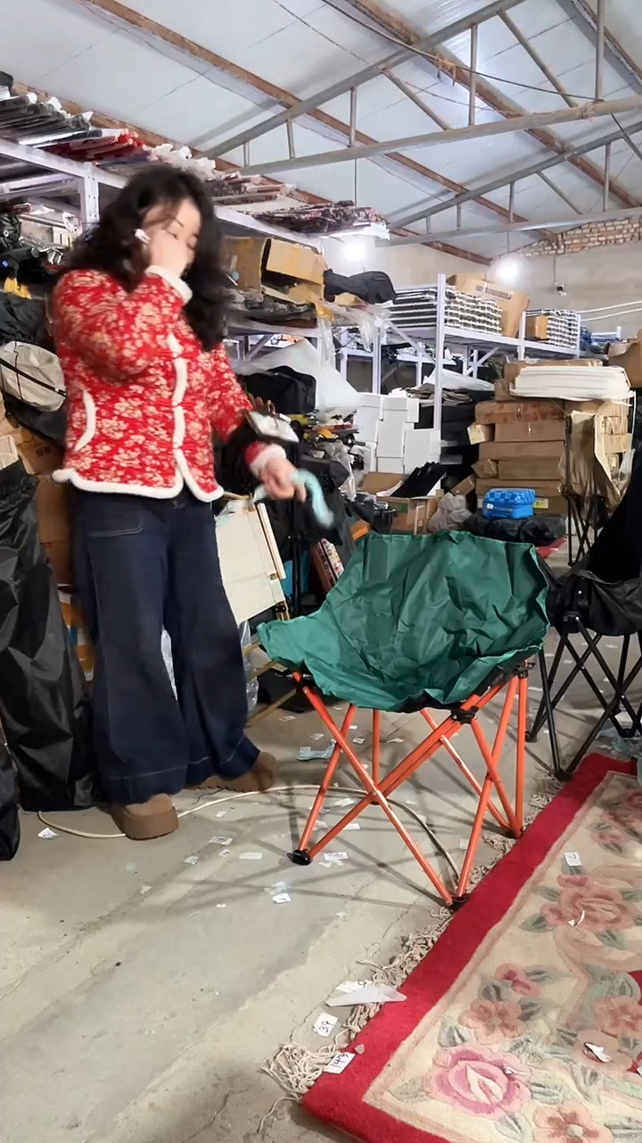 铁瑕疵不售后椅子 25